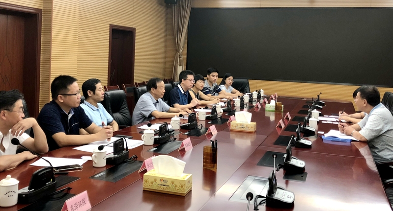 1、部分骨干企业调研座谈会.JPG